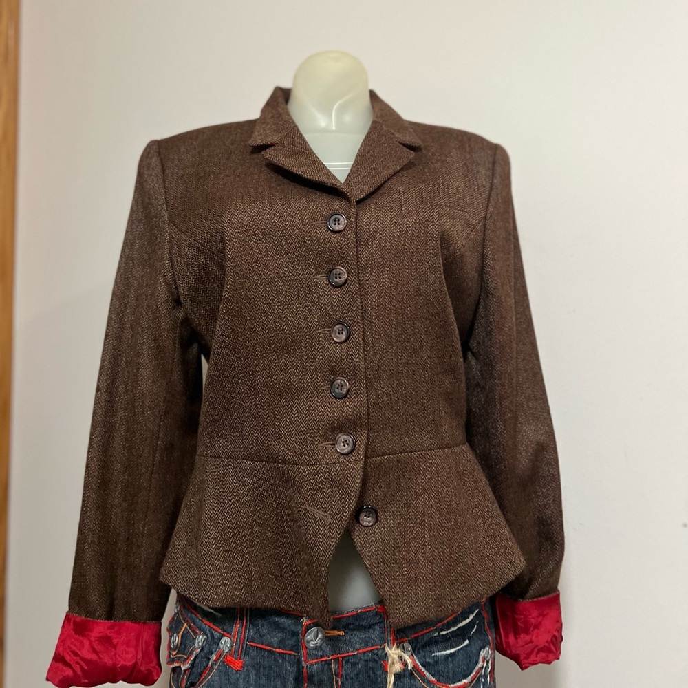 The J. Peterman company blazer size 8